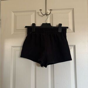 SHEIN Black Elastic Waist Shorts